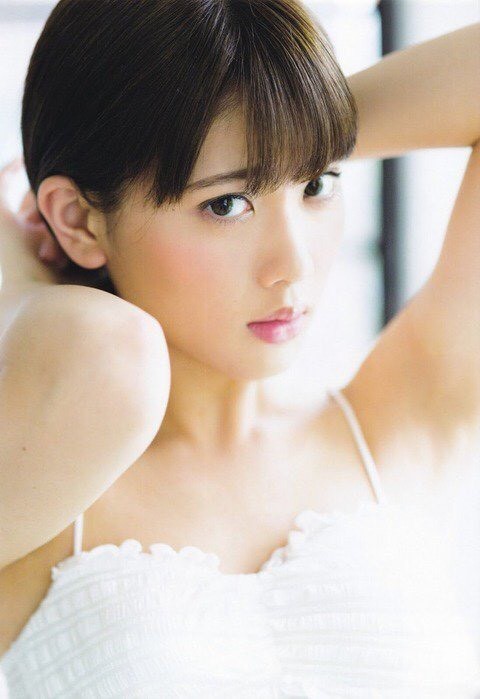 伊藤純奈　脇 